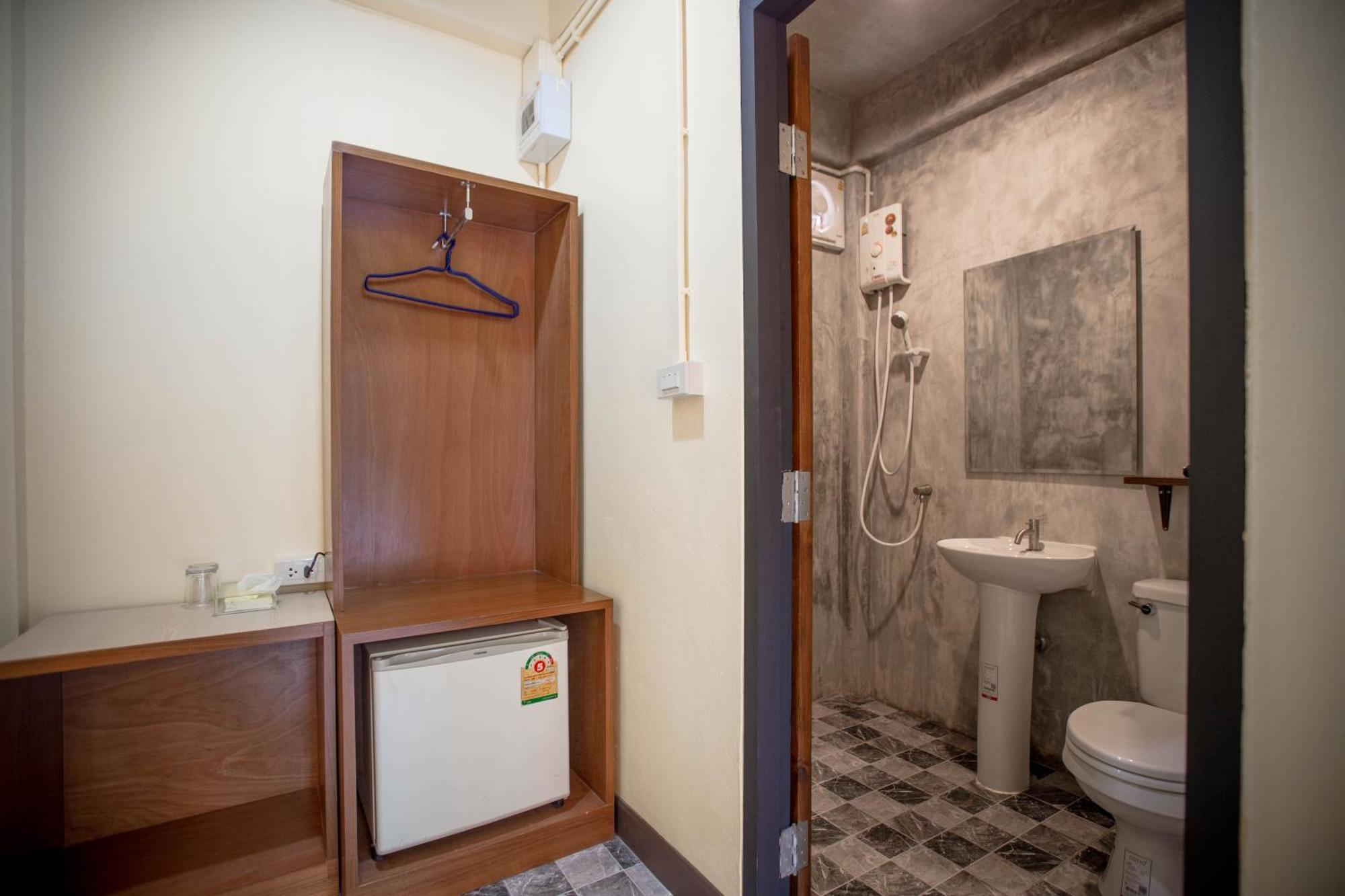 Tuscany Land Resort Donmuang Banguecoque Quarto foto